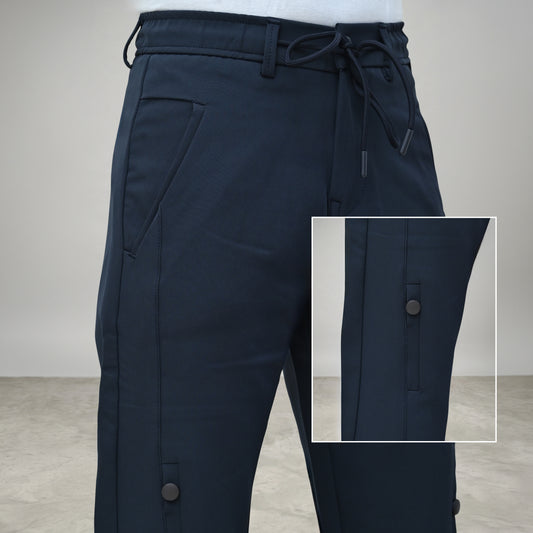 Relaxed Fit joggers with 4-Way Ultra-Stretch Lycra.
