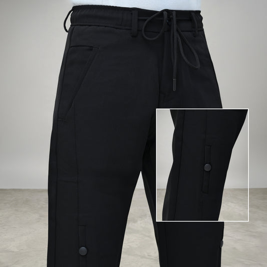 Relaxed Fit joggers with 4-Way Ultra-Stretch Lycra.