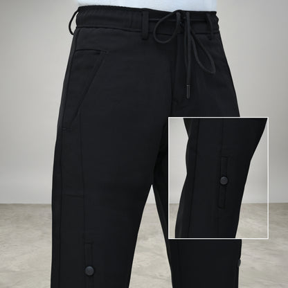 Relaxed Fit joggers with 4-Way Ultra-Stretch Lycra.
